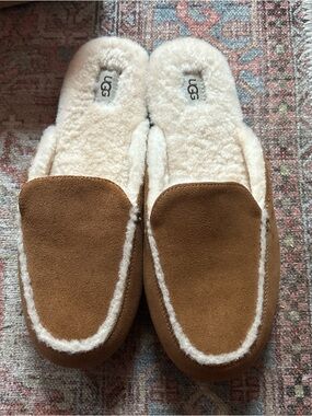 UGG Chestnut Brown & Cream Shearling Lined Slippers